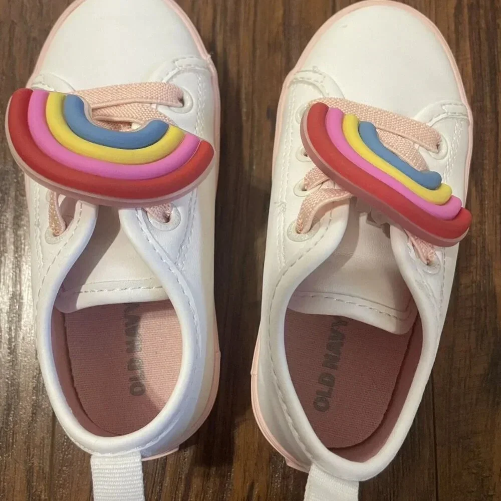 Old Navy 6 Infant White & Pink Rainbow Sneakers